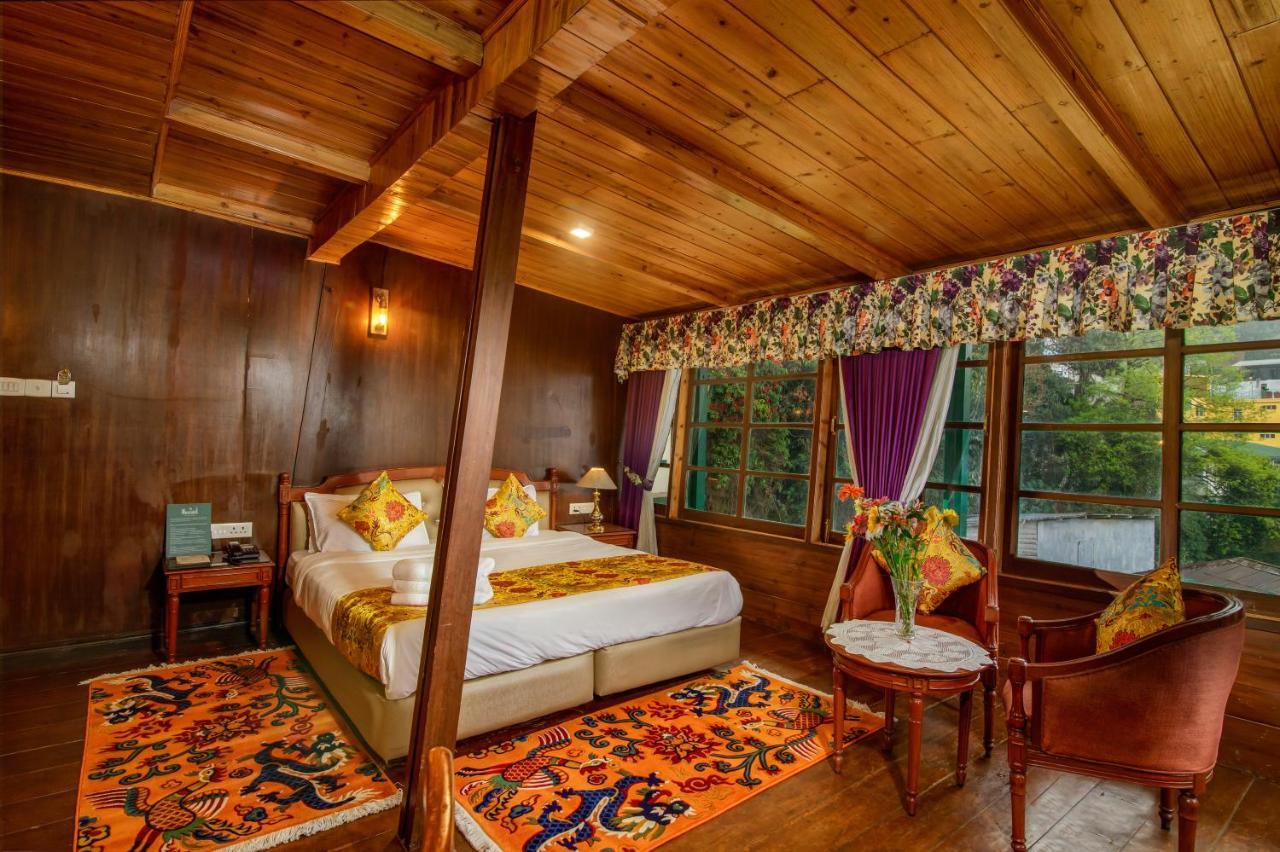 Muscatel Himalayan Resort - 400 Mts From Mall Road Νταρτζίλινγκ Εξωτερικό φωτογραφία