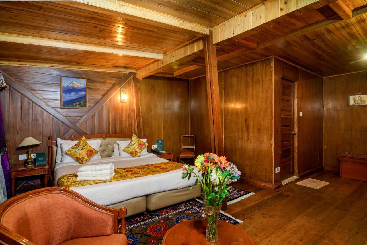 Muscatel Himalayan Resort - 400 Mts From Mall Road Νταρτζίλινγκ Εξωτερικό φωτογραφία