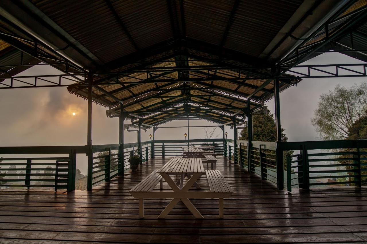Muscatel Himalayan Resort - 400 Mts From Mall Road Νταρτζίλινγκ Εξωτερικό φωτογραφία